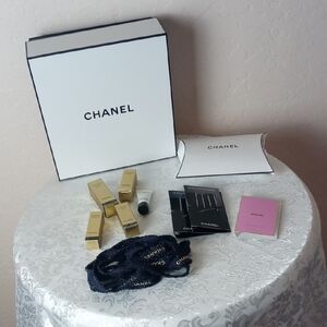 Chanel - Bundle of Chanel Skincare and Makeup Samples